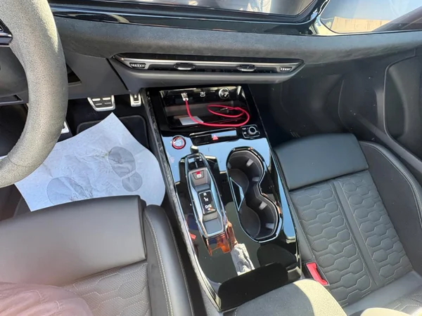 AUDI RS 5 Avant PHEV (2026) — foto 5 van 18