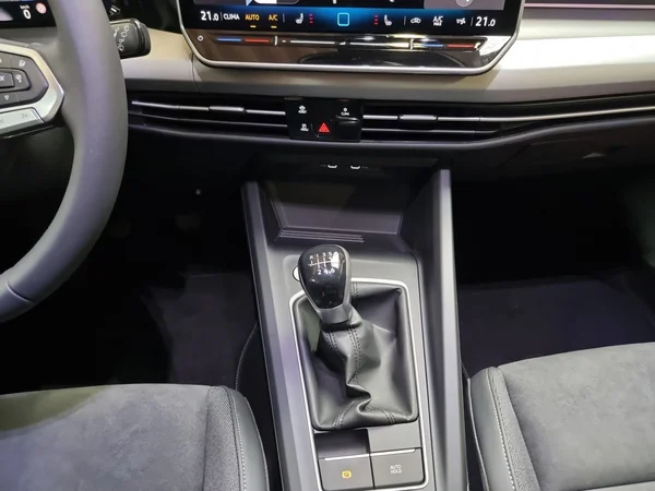 VOLKSWAGEN Golf VIII (2026) — foto 7 van 24