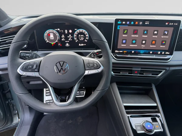 VOLKSWAGEN Tiguan (2026) — foto 10 van 22