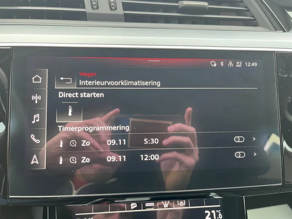 AUDI E-tron Sportback (2021) — foto 14 van 24