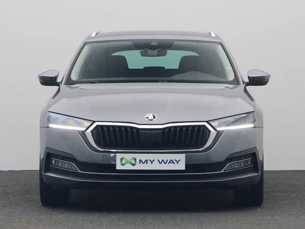 SKODA Octavia Combi (2023) — foto 18 van 20