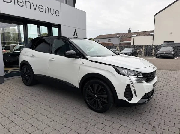 Peugeot 5008 (2021) — foto 19 van 29