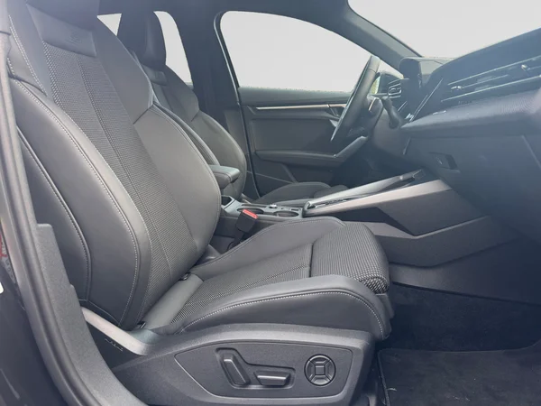 AUDI A3 Sportback (2025) — foto 3 van 24