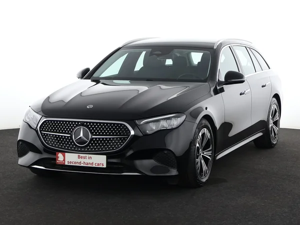 MERCEDES E 220 (2024) — foto 1 van 29