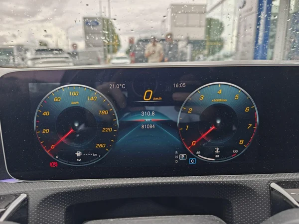 Mercedes-Benz A-Klasse (2019) — foto 8 van 18