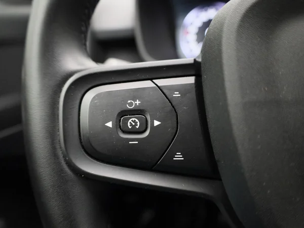 Volvo XC40 (2021) — foto 10 van 41