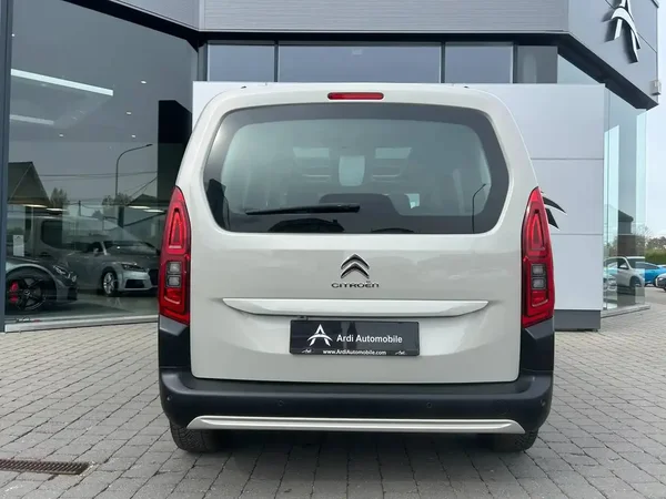 Citroen Berlingo (2019) — foto 23 van 27