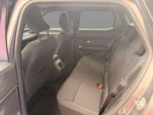Dacia Duster (2024) — foto 2 van 22