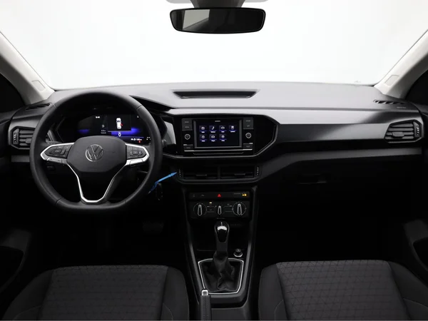 VOLKSWAGEN T-Cross (2024) — foto 16 van 17