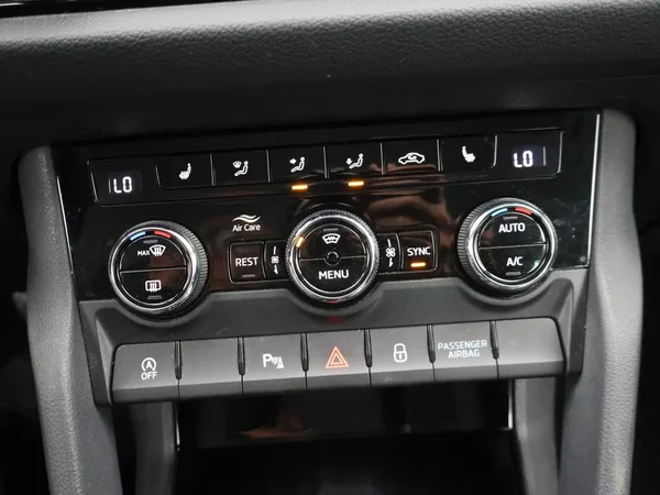 Škoda Kodiaq (2022) — foto 21 van 32