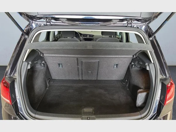 Volkswagen Golf VII (2019) — foto 29 van 30