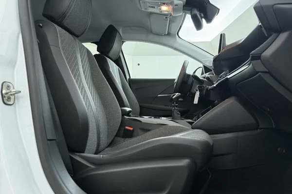 Peugeot 208 (2025) — foto 17 van 19