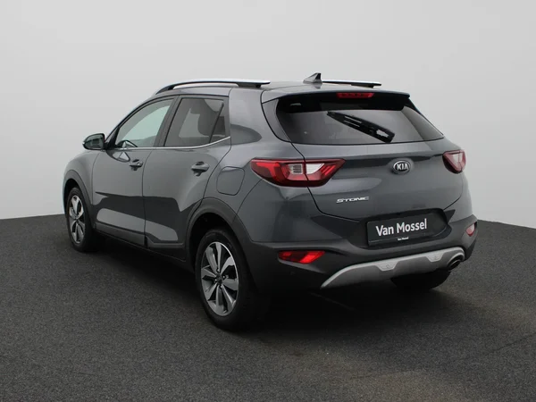Kia Stonic (2021) — foto 12 van 40