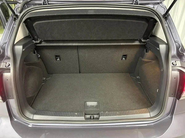 VOLKSWAGEN T-Cross (2024) — foto 4 van 15