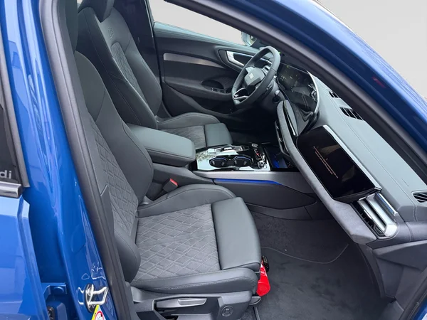 AUDI A5 Avant e-hybrid (PHEV) (2025) — foto 10 van 24