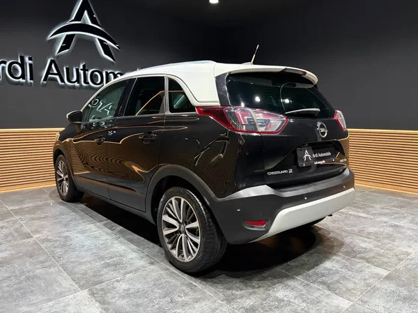Opel Crossland (2018) — foto 22 van 25