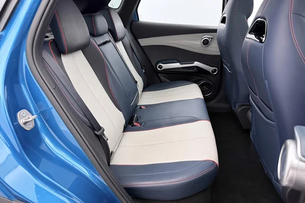 BYD Atto 3 (2023) — foto 8 van 35