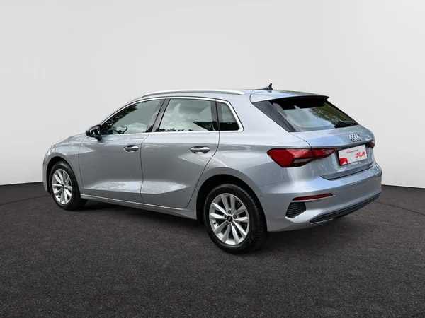 AUDI A3 Sportback (2022) — foto 13 van 19