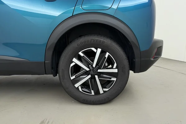Peugeot 2008 (2025) — foto 15 van 18