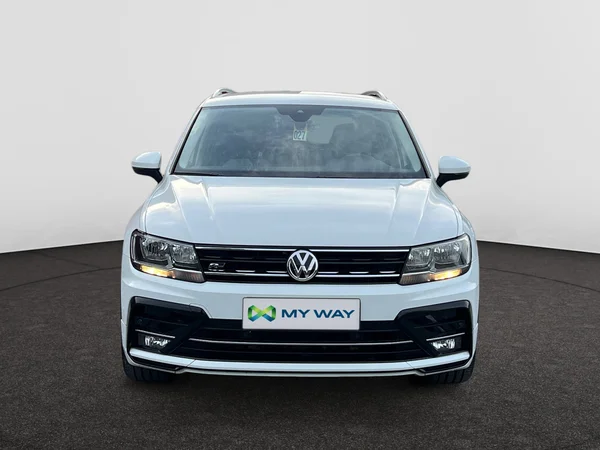 VOLKSWAGEN Tiguan (2019) — foto 14 van 20