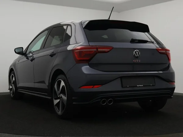 VOLKSWAGEN Polo GTI (2024) — foto 8 van 25