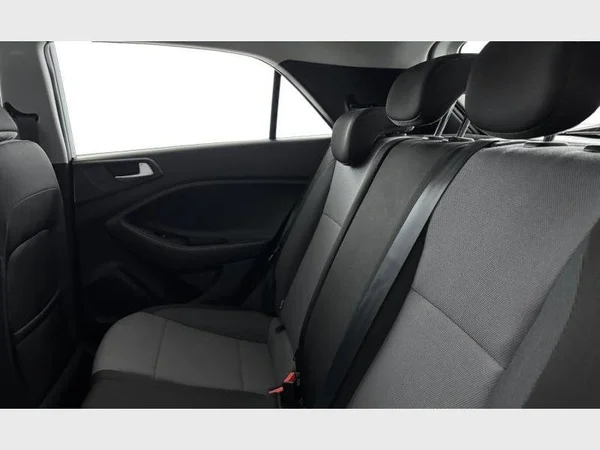 Hyundai I20 (2020) — foto 6 van 15