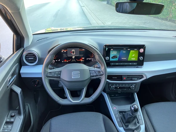 SEAT Arona (2025) — foto 12 van 24