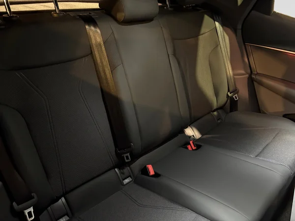 CUPRA Tavascan (2025) — foto 2 van 24
