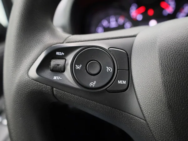 Opel Combo Life (2022) — foto 7 van 35