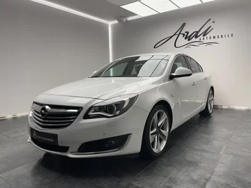 Opel Insignia 93b4e163-1146-4157-9786-f65f8323ecdb