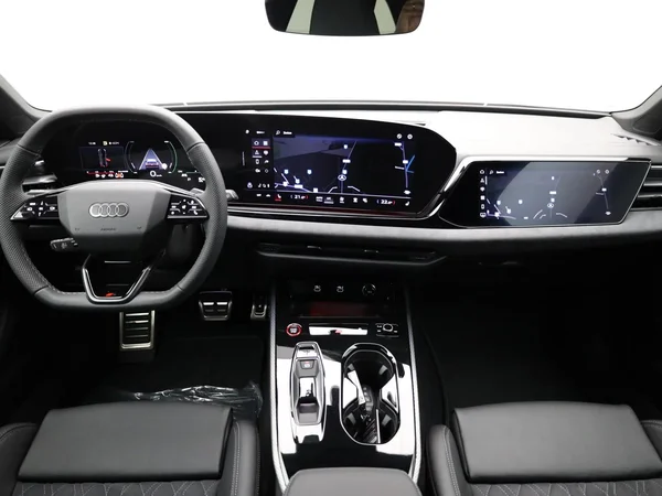 AUDI A5 Avant e-hybrid (PHEV) (2026) — foto 19 van 21