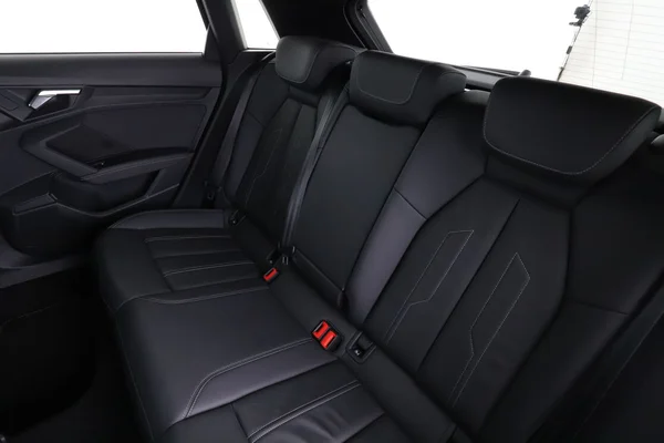Audi A3 (2022) — foto 5 van 16