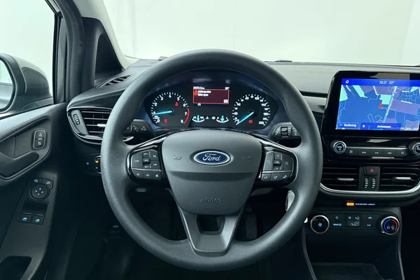 Ford Fiesta (2023) — foto 2 van 17
