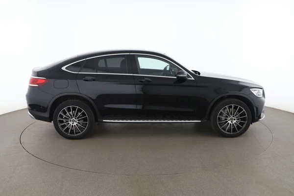 Mercedes-Benz GLC-Klasse (2022) — foto 13 van 16
