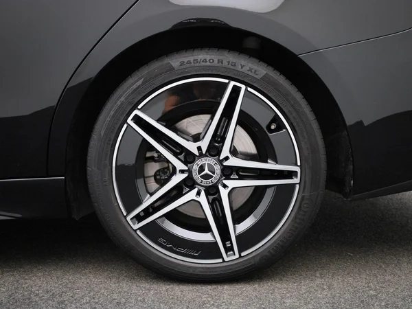 Mercedes-Benz C-Klasse (2022) — foto 4 van 54