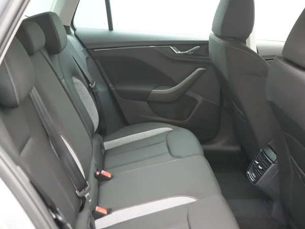 SKODA Kamiq (2026) — foto 5 van 28
