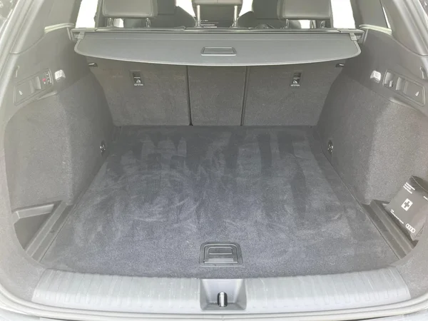 AUDI Q6 e-tron (2026) — foto 14 van 24