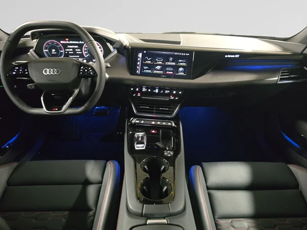 AUDI S e-tron GT (2025) — foto 9 van 23