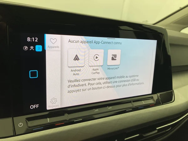 VOLKSWAGEN Golf VIII SW (2022) — foto 13 van 36