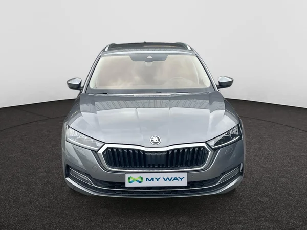 SKODA Octavia Combi (2023) — foto 20 van 21