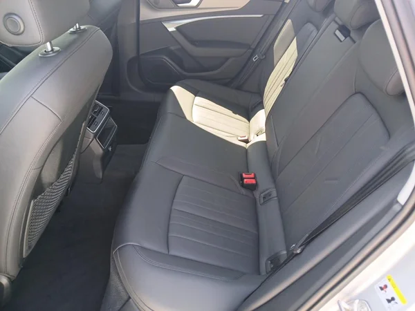 AUDI A6 SW Dsl (2022) — foto 7 van 20