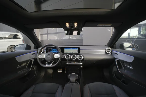Mercedes-Benz A-Klasse (2024) — foto 3 van 31