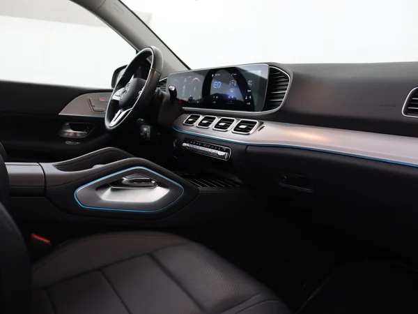 MERCEDES GLE 350 (2021) — foto 3 van 35
