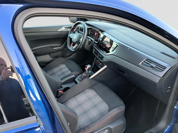 VOLKSWAGEN Polo GTI (2023) — foto 4 van 25
