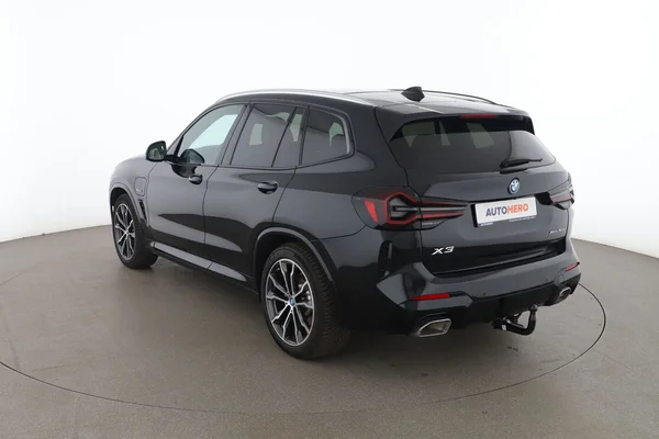 BMW X3 (2022) — foto 10 van 16