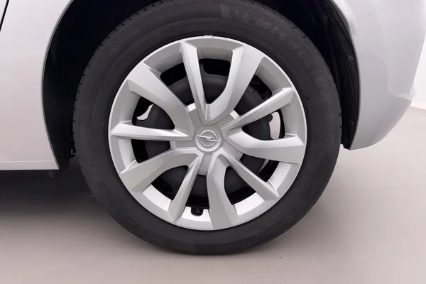 Opel Corsa (2025) — foto 15 van 26