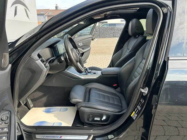 Bmw 330 (2021) — foto 31 van 31