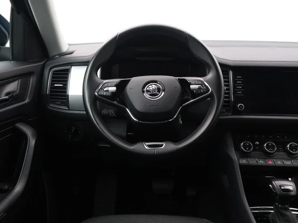 SKODA Kodiaq (2023) — foto 8 van 32