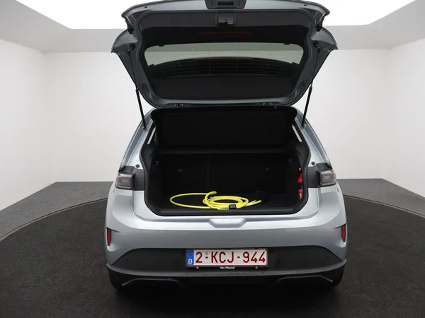 VOLKSWAGEN ID.Polo (2026) — foto 15 van 23