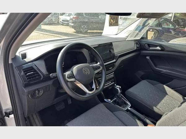 Volkswagen T-Cross (2025) — foto 25 van 31